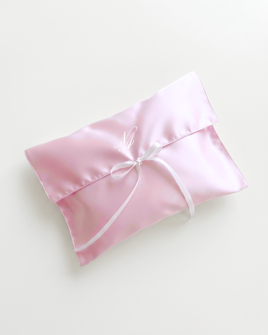 The Avenue Satin Pouch - Soft Pink
